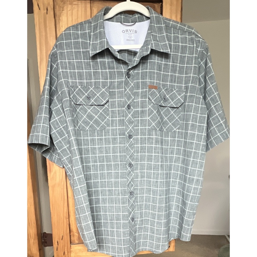 Orvis Mens XL Gray White Plaid Short Sleeve Polyester Button-Up Shirt Pockets